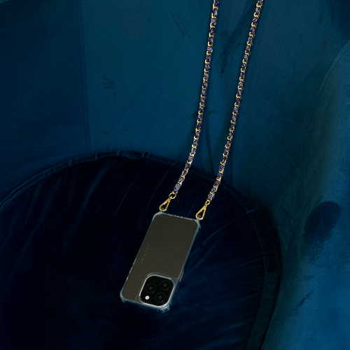 Chaîne pour téléphone dorée avec tissu bandana violet