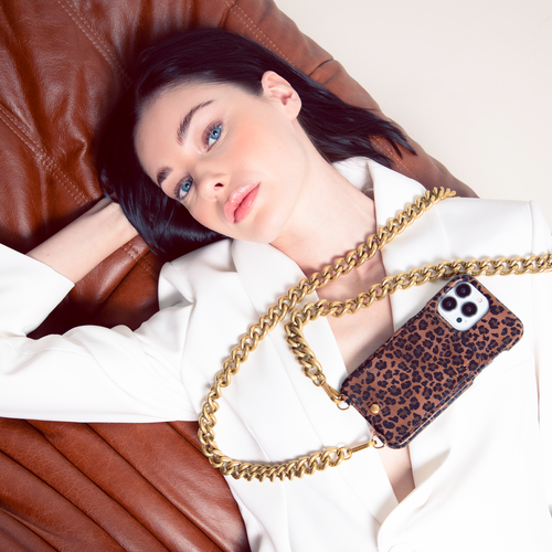 chaîne doré avec grosse mailles