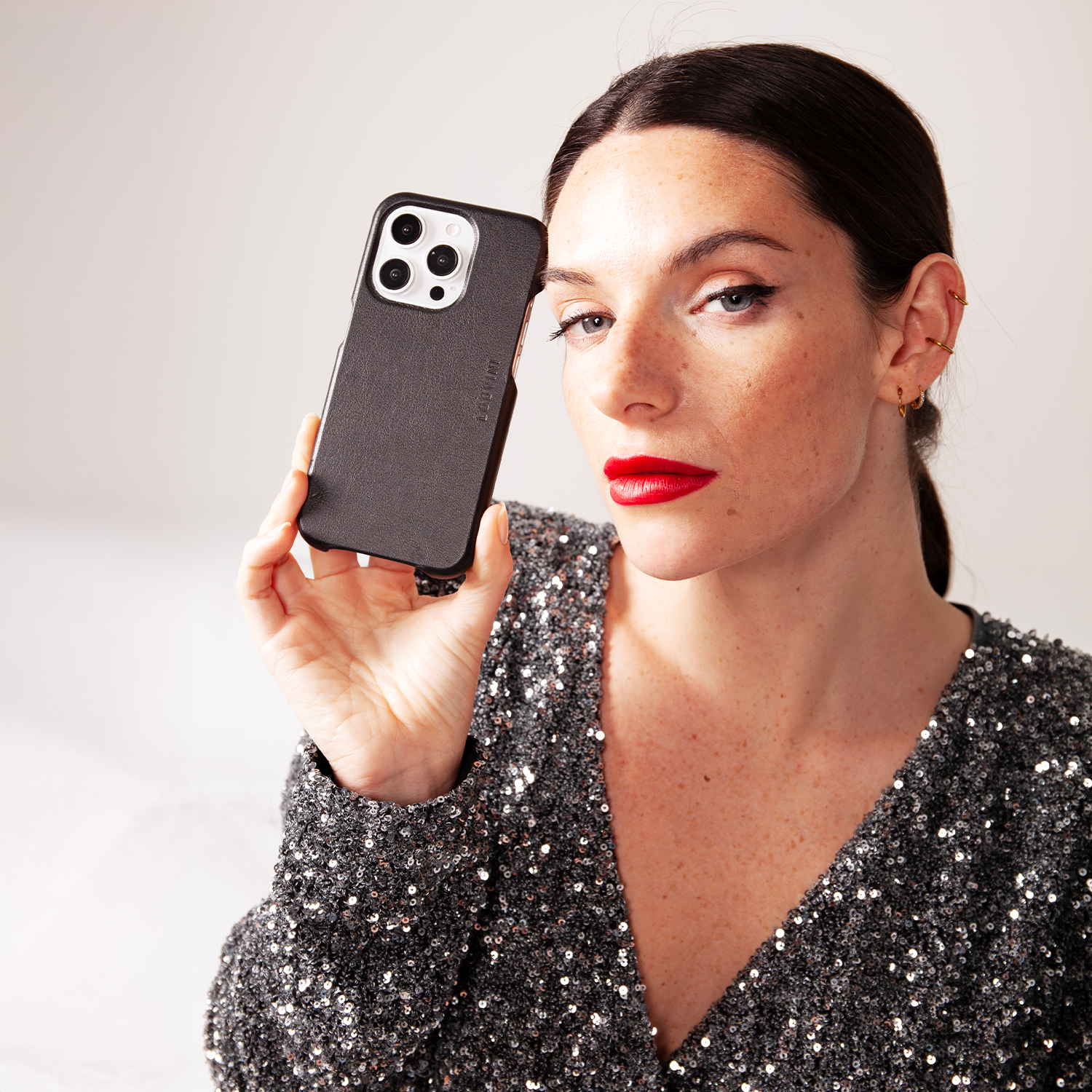 Coque iPhone MagSafe cuir MAX - Noir