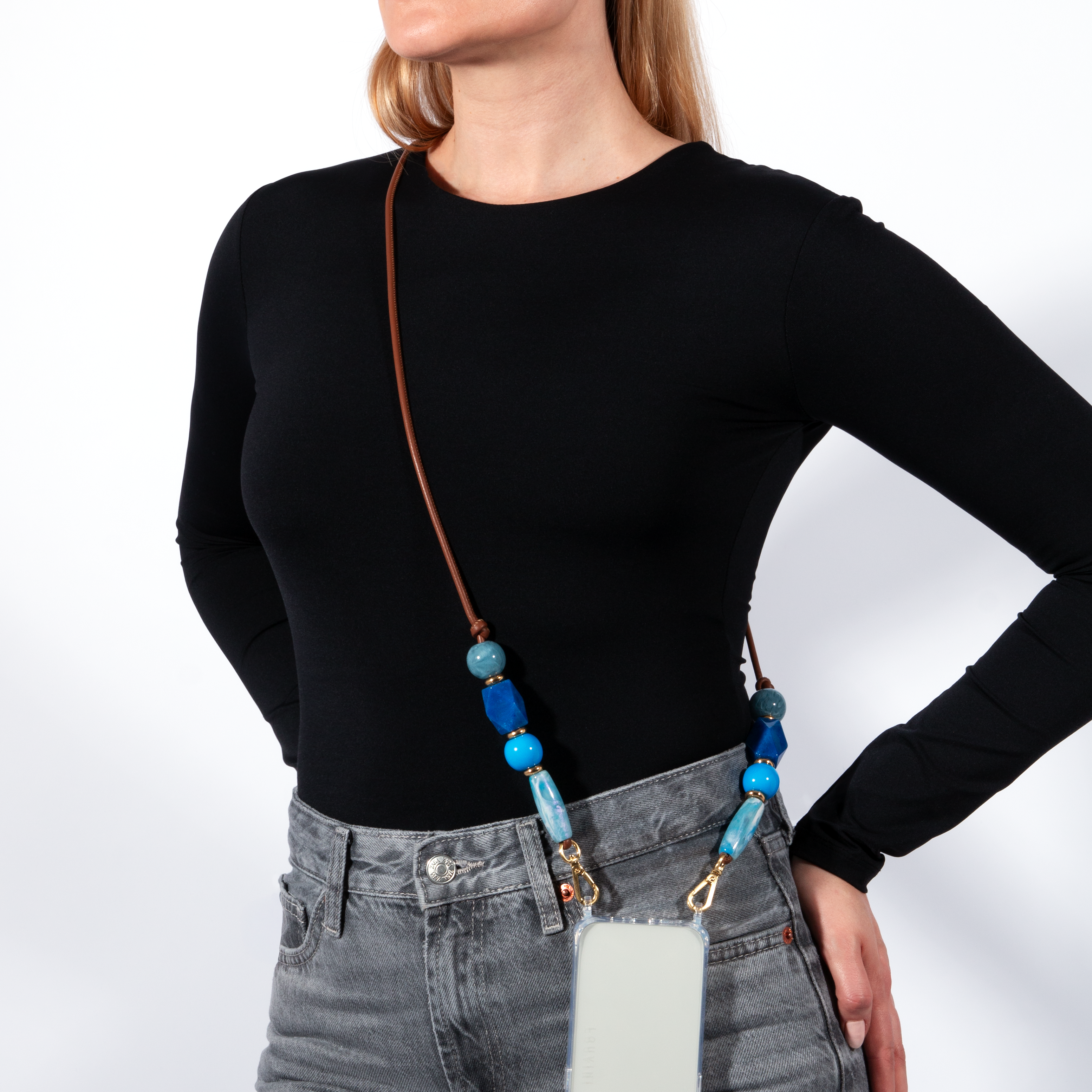 Cordon pour téléphone en cuir avec perle bleu