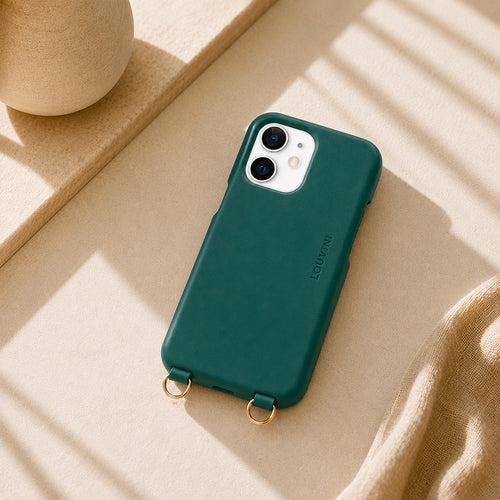 coque iphone 12 13 mini en cuir vert émeraude avec anneaux