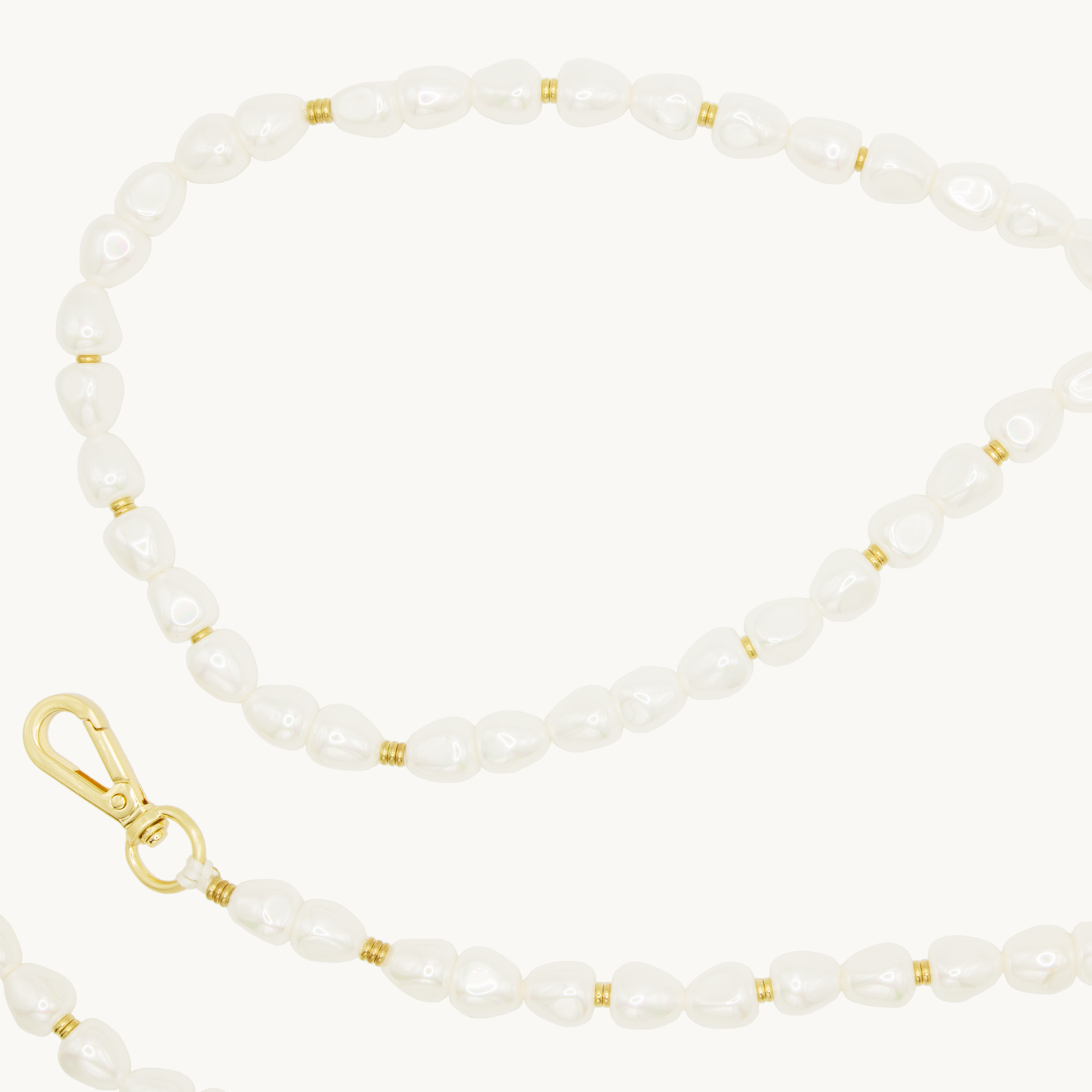 Chaine de telephone en perle blanche