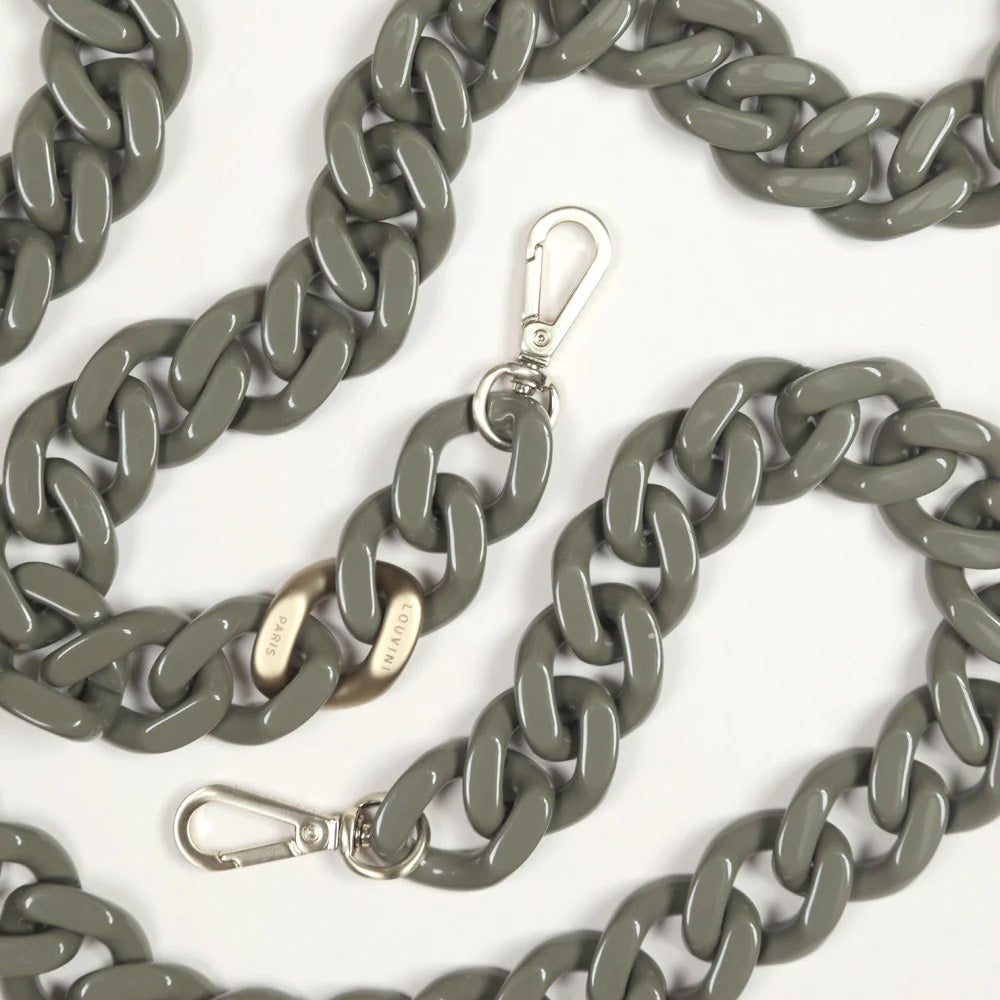 Chaîne de telephone kaki