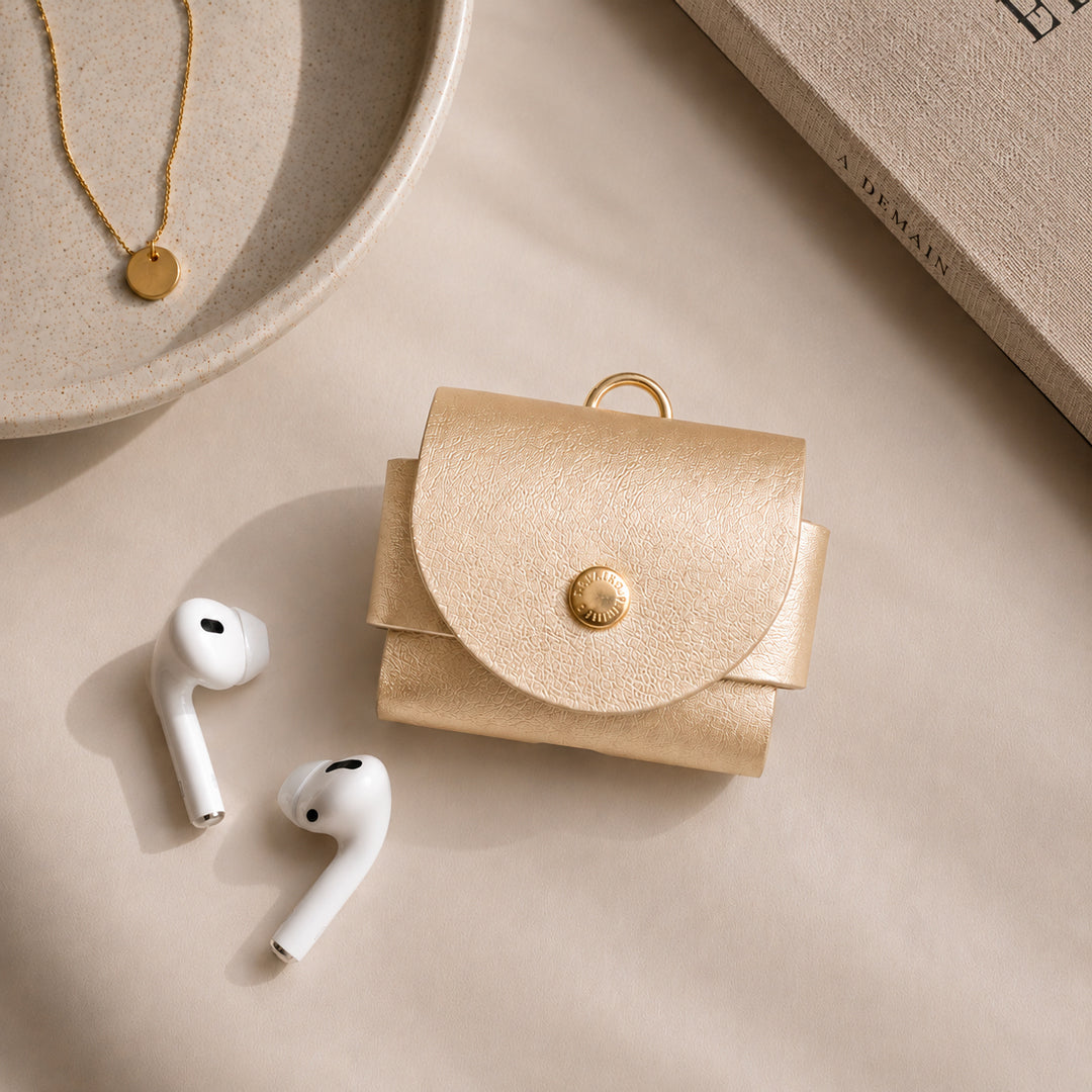 etui airpods pro en cuir doré