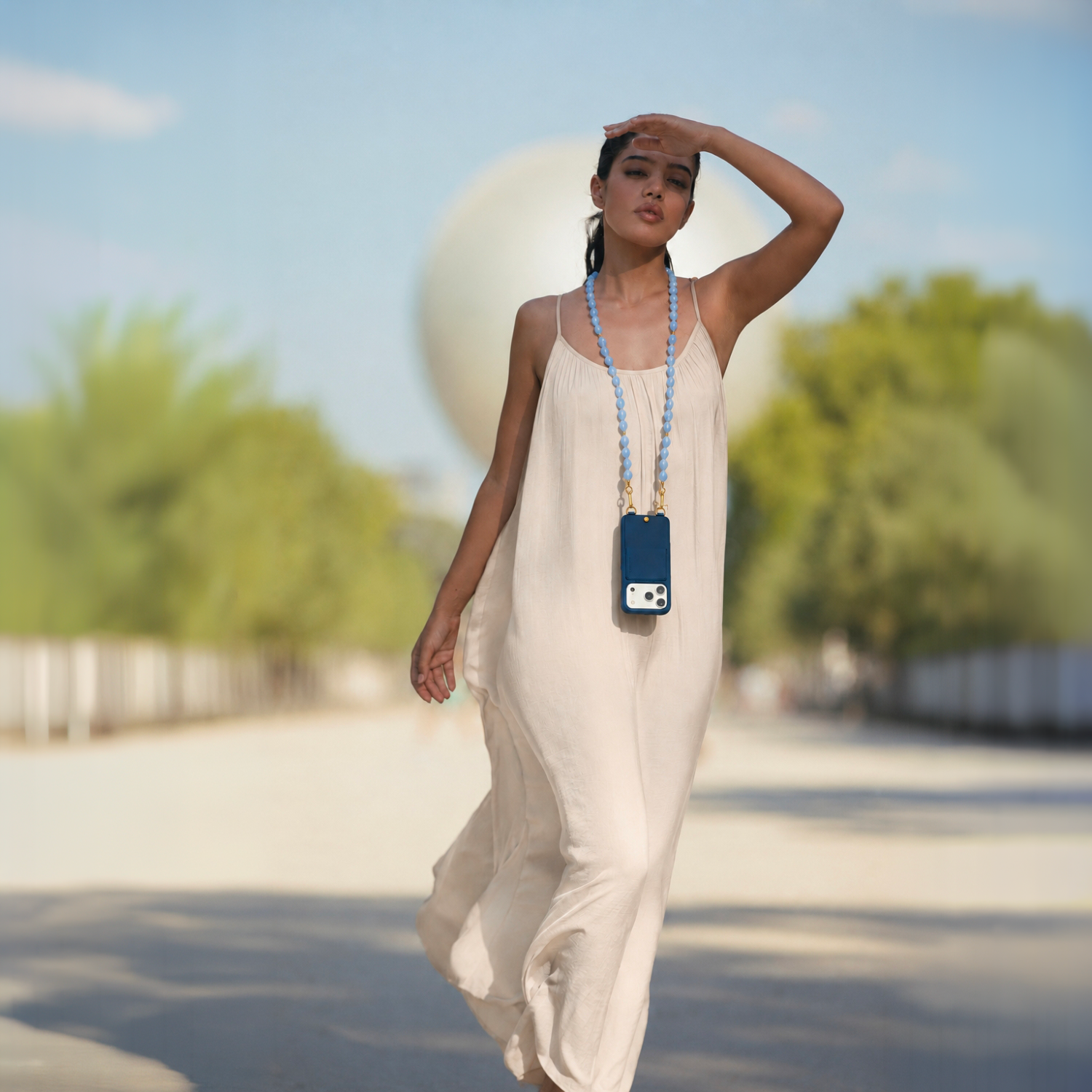 Coque iPhone cuir porte carte avec anneaux LOU - Marine