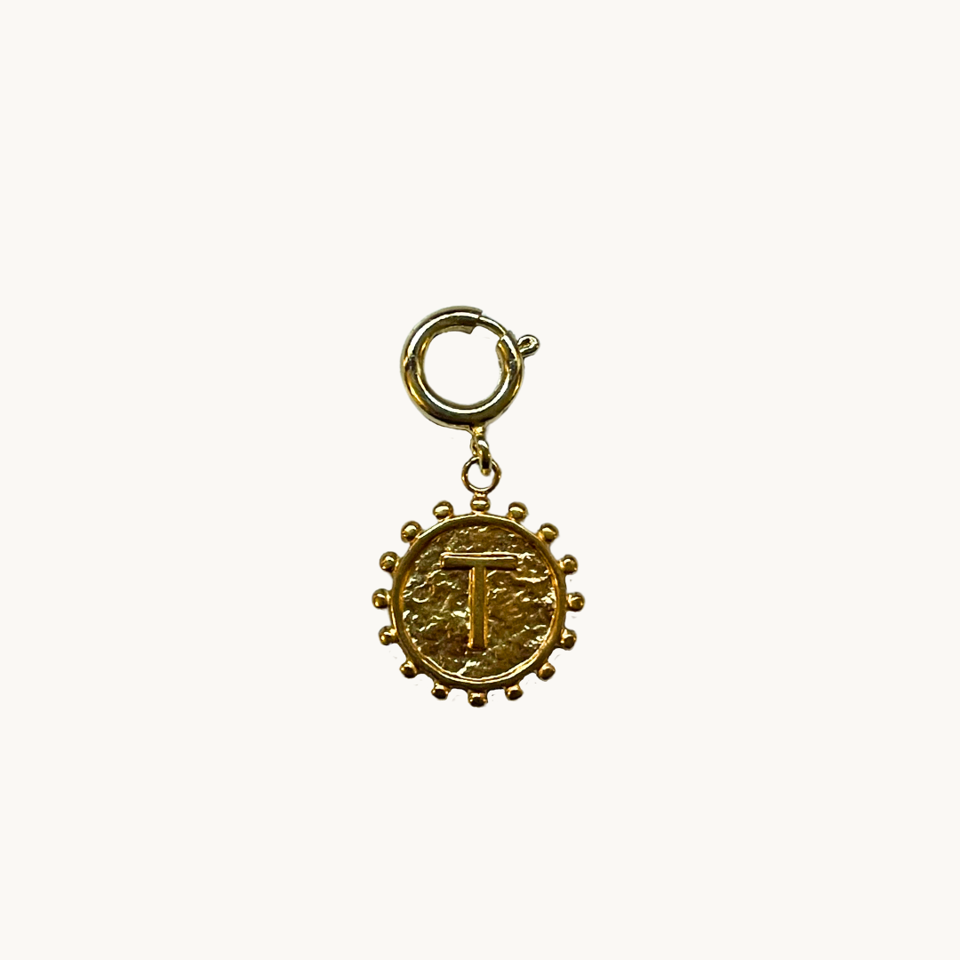 Charm soleil lettre dorée – Pendentif initiale élégant pour téléphone ou bijou 