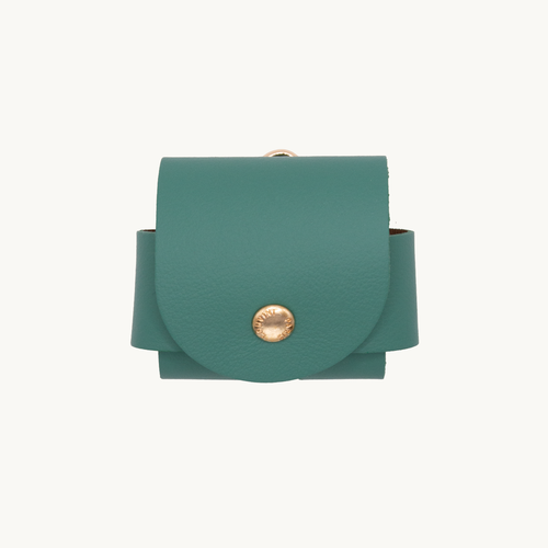 Étui AirPods emeraude design moderne et protection résistante