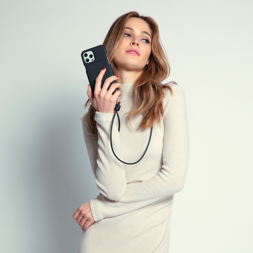 cordon de téléphone bandoulière en cuir noir avec mousquetons dorés