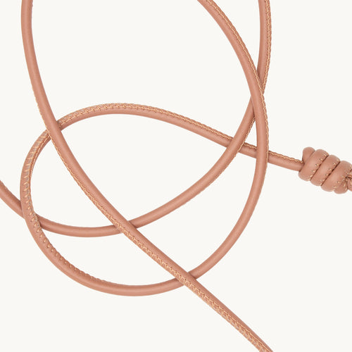 Cordon de telephone bandouliere en cuir vieux rose