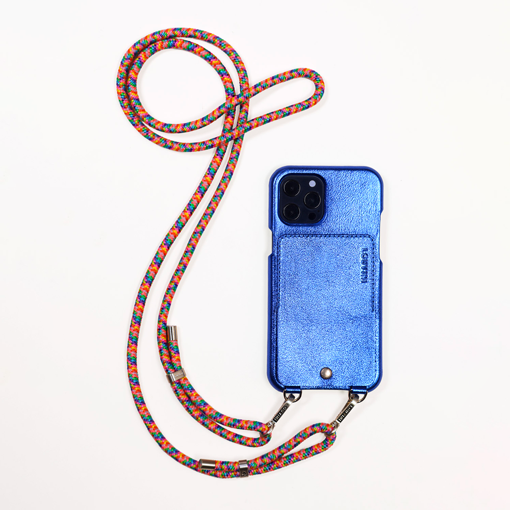 coque en cuir métallisé bleu pour iphone et cordon bandoulière