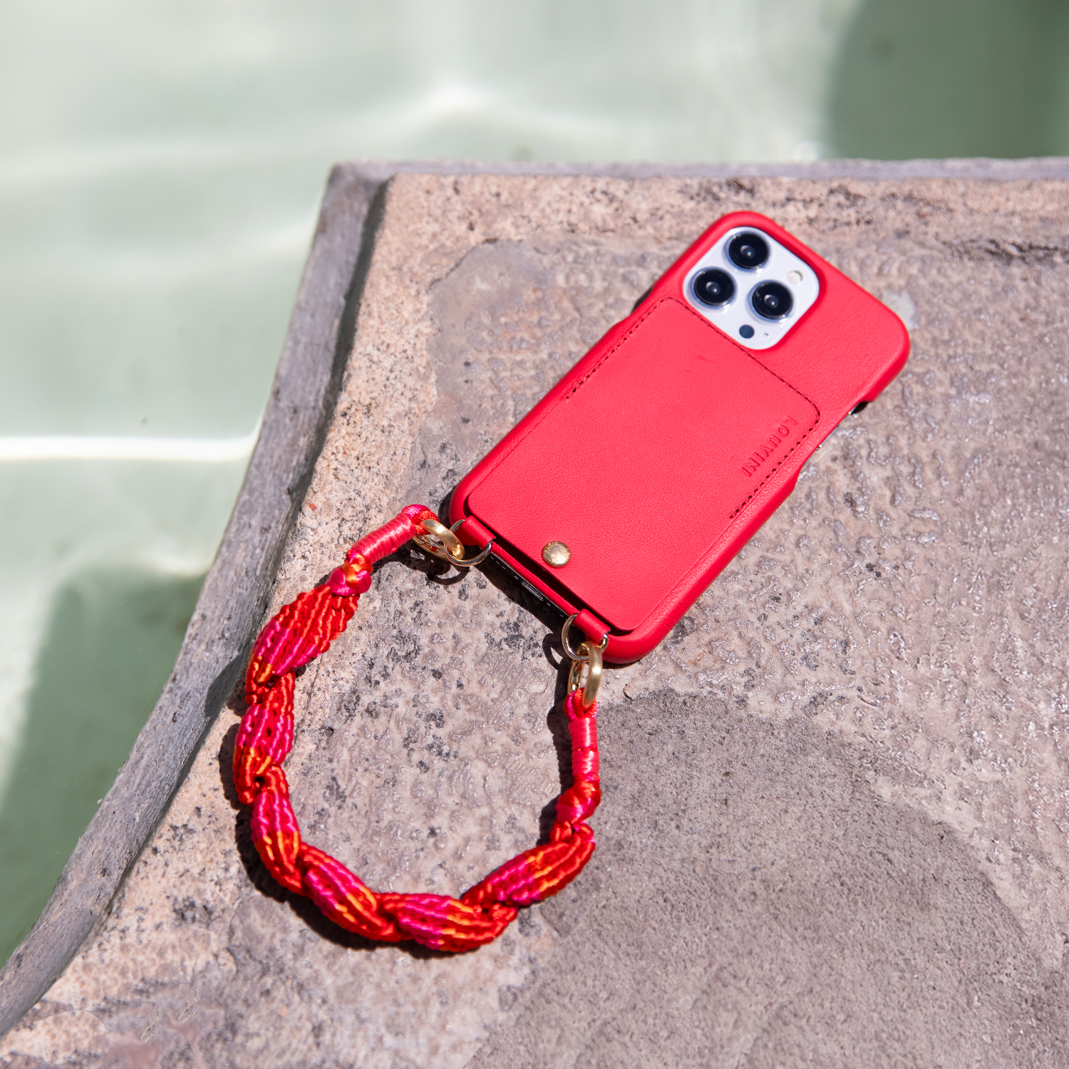Coque iPhone cuir porte carte avec anneaux LOU - Rouge