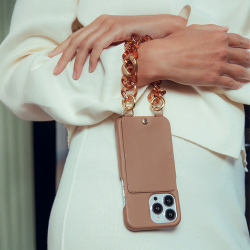 ensemble coque iPhone étui en cuir camel  avec bracelet 