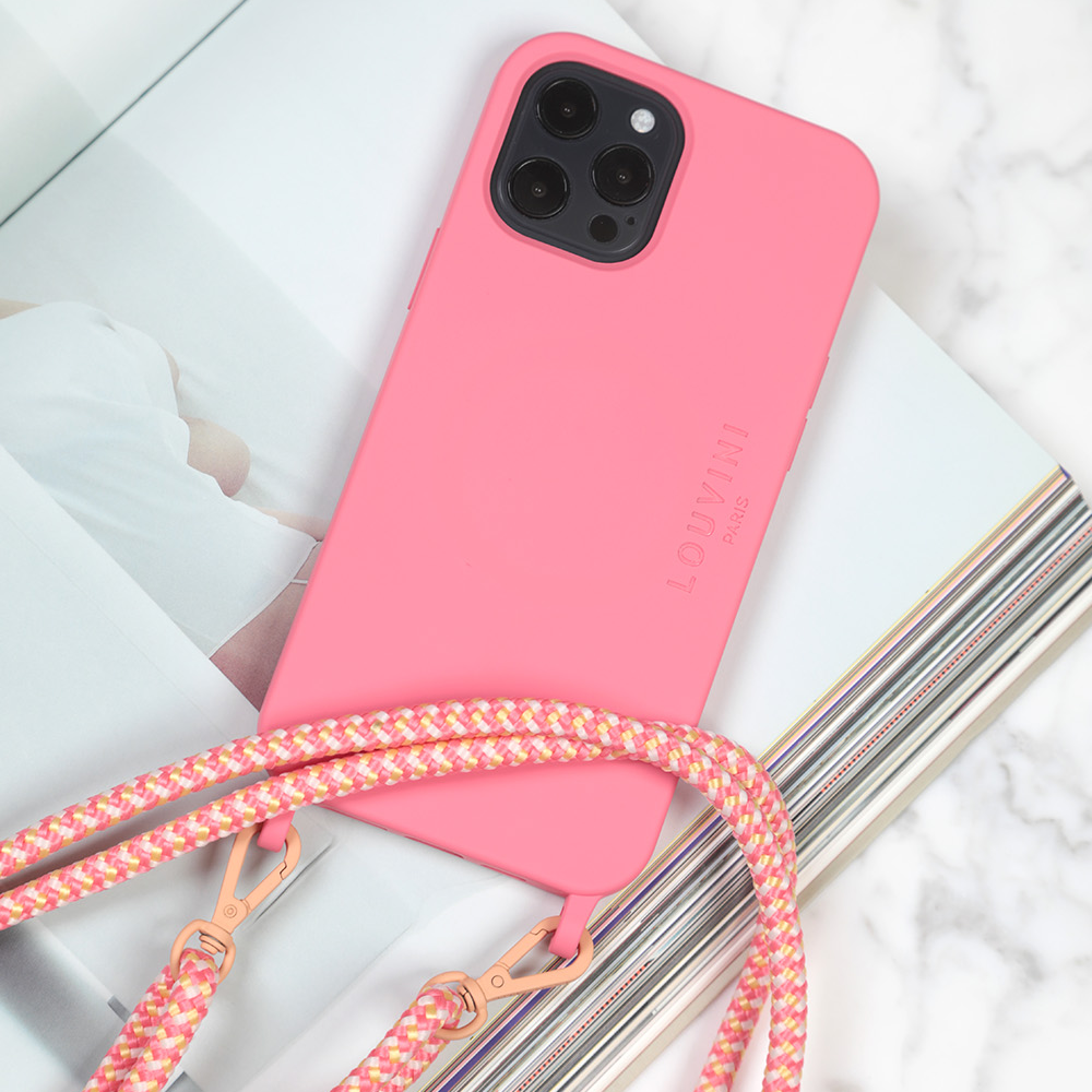 Coque iPhone rose MagSafe avec anneaux 