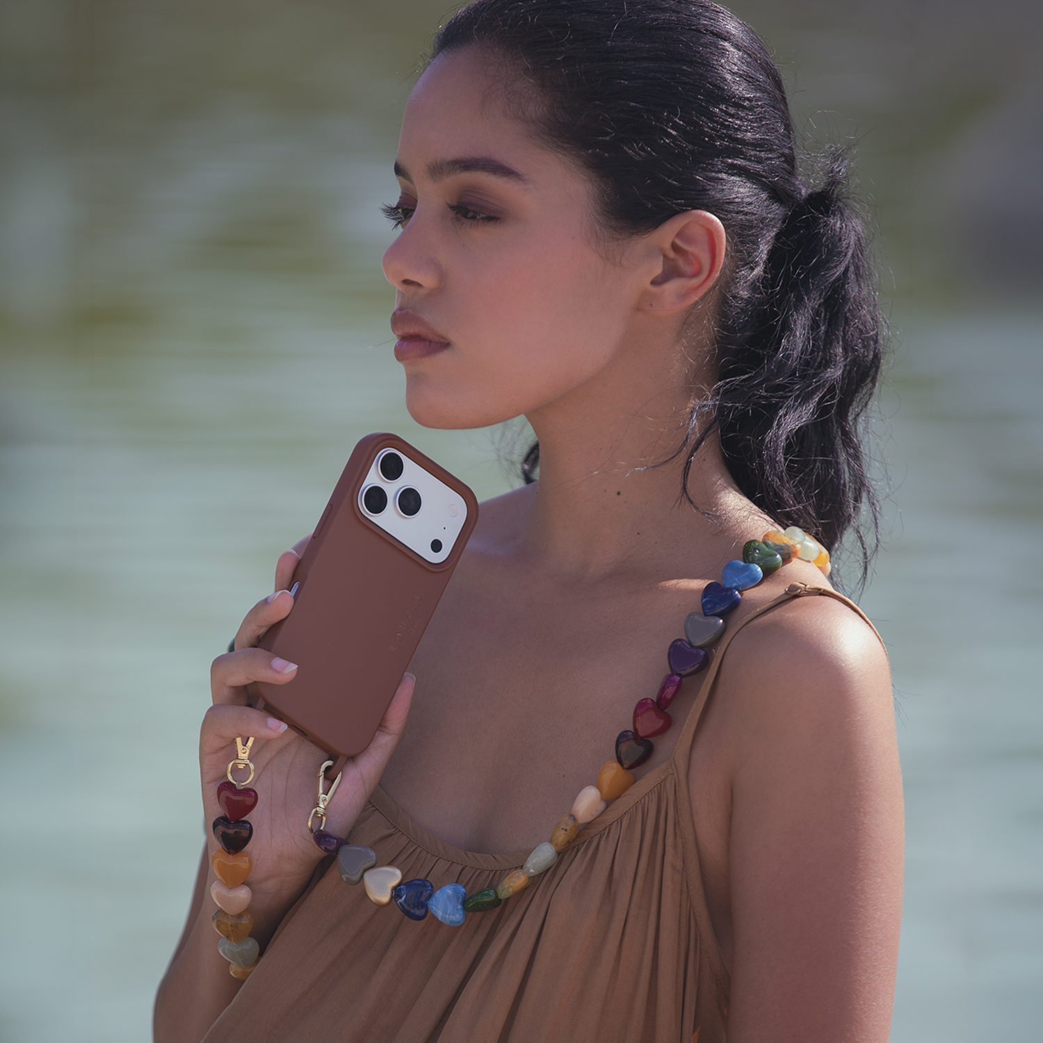 Coque iPhone MagSafe avec anneaux MILO - Marron