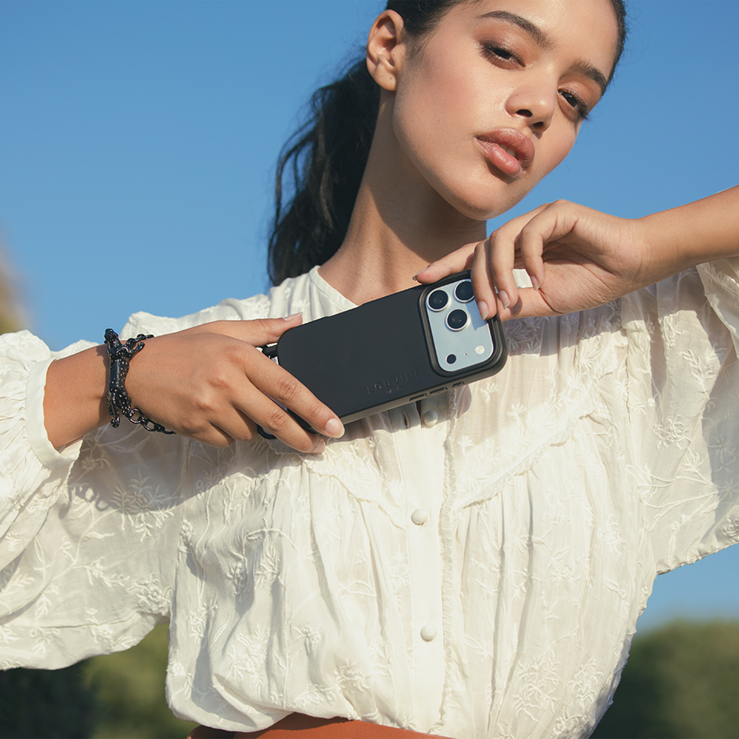 Coque iPhone MagSafe avec anneaux MILO - Noir