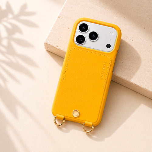 coque iphone 17 pro en cuir jaune avec porte carte intégré et anneaux